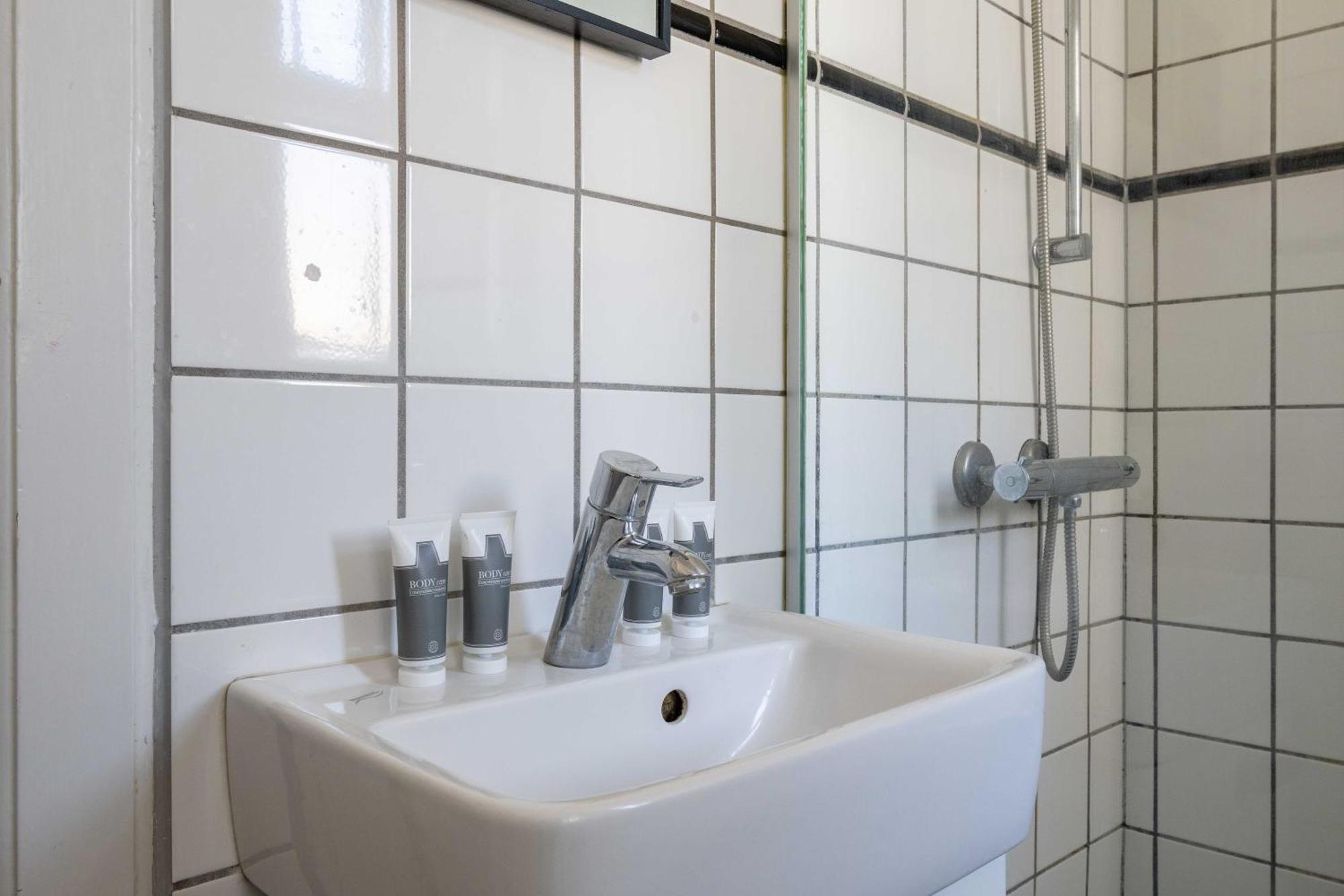Spacious 3 Bedroom Apartment In Peaceful Area Copenhague Exterior foto